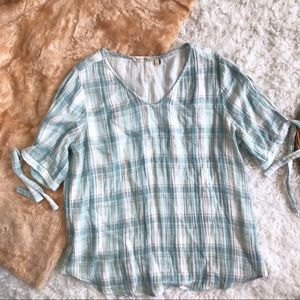 Soft surroundings Plaid cotton gauze arm tie top